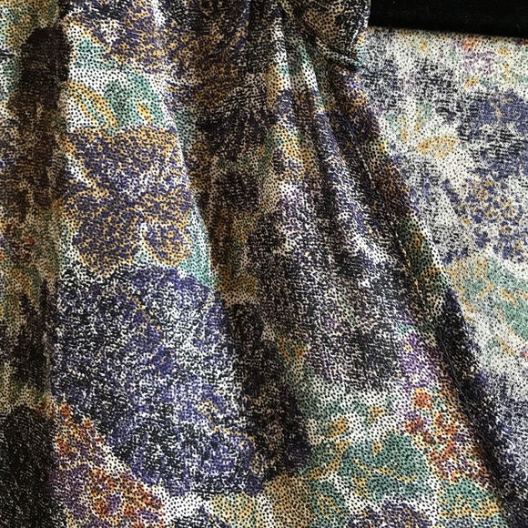 ASTR Dot Art Popover Blouse - Picture 4 of 4